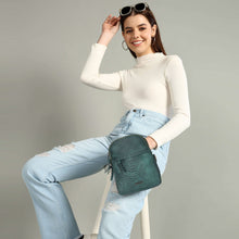 Load image into Gallery viewer, Sassora Genuine Leather Small Women Backpack