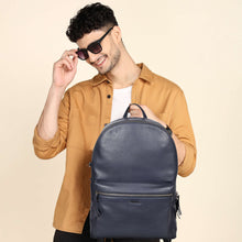 Load image into Gallery viewer, Sassora Premium Leather Men's 16" Laptop Backpack