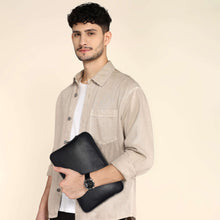 Load image into Gallery viewer, Sassora Premium Leather Slim iPad Sleeve