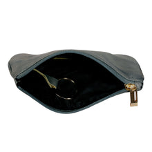 Load image into Gallery viewer, Sassora Premium Leather Small Slim Washed Green Unisex Key Case