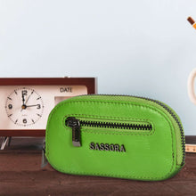 Load image into Gallery viewer, Sassora Genuine Leather Unisex Small Car Key Case Pouch