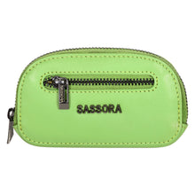 Load image into Gallery viewer, Sassora Premium Leather Unisex Small Car Key Case Pouch