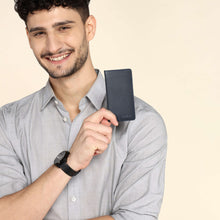 Load image into Gallery viewer, Sassora Premium Leather Zip Closure Unisex RFID Travel Key Case