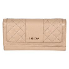Load image into Gallery viewer, Sassora Premium Leather Medium RFID Quilted Pattern Women Wallet