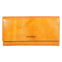 Load image into Gallery viewer, Sassora Premium Leather Women RFID Magnet Closure Purse