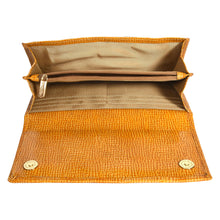 Load image into Gallery viewer, Sassora Premium Leather Women RFID Magnet Closure Purse