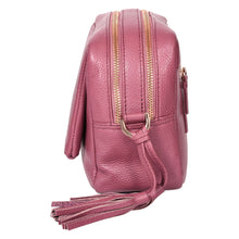 Load image into Gallery viewer, Sassora Premium Leather Women Travel Toiletry Pouch