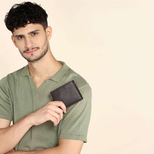 Load image into Gallery viewer, Sassora Genuine Leather RFID Medium Men's Wallet with 6 Card Slots