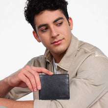 Load image into Gallery viewer, Sassora Premium Genuine Leather Men's RFID Wallet