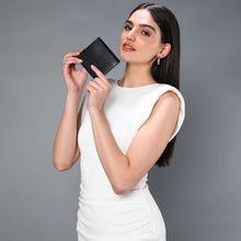 Load image into Gallery viewer, Sassora Premium Leather Women RFID Small Wallet