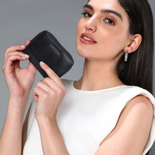 Load image into Gallery viewer, Sassora premium Leather Small RFID Handy Purse For Women