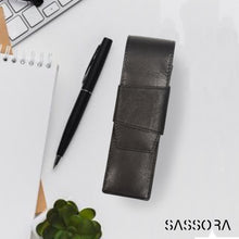 Load image into Gallery viewer, Sassora Genuine Premium Leather Black fountain pencase (Set of 1)