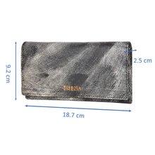 Load image into Gallery viewer, Sassora Genuine Premium Leather Washed Black White Women RFID Purse