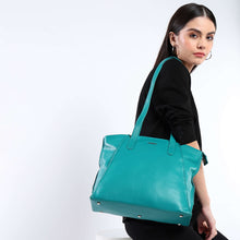 Load image into Gallery viewer, Sassora Premium Leather medium Tote Bag
