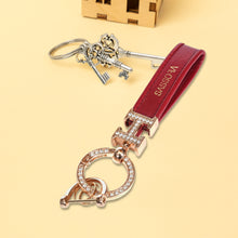 Load image into Gallery viewer, Sassora Premium Genuine Leather Unisex Key Ring