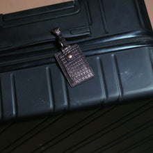 Load image into Gallery viewer, Sassora Premium Genuine Leather Luggage Tag with Detachable Buckle Strap