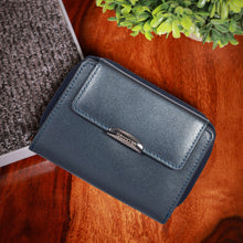 Load image into Gallery viewer, Sassora Premium Leather Women RFID Small Snap Closure Wallet
